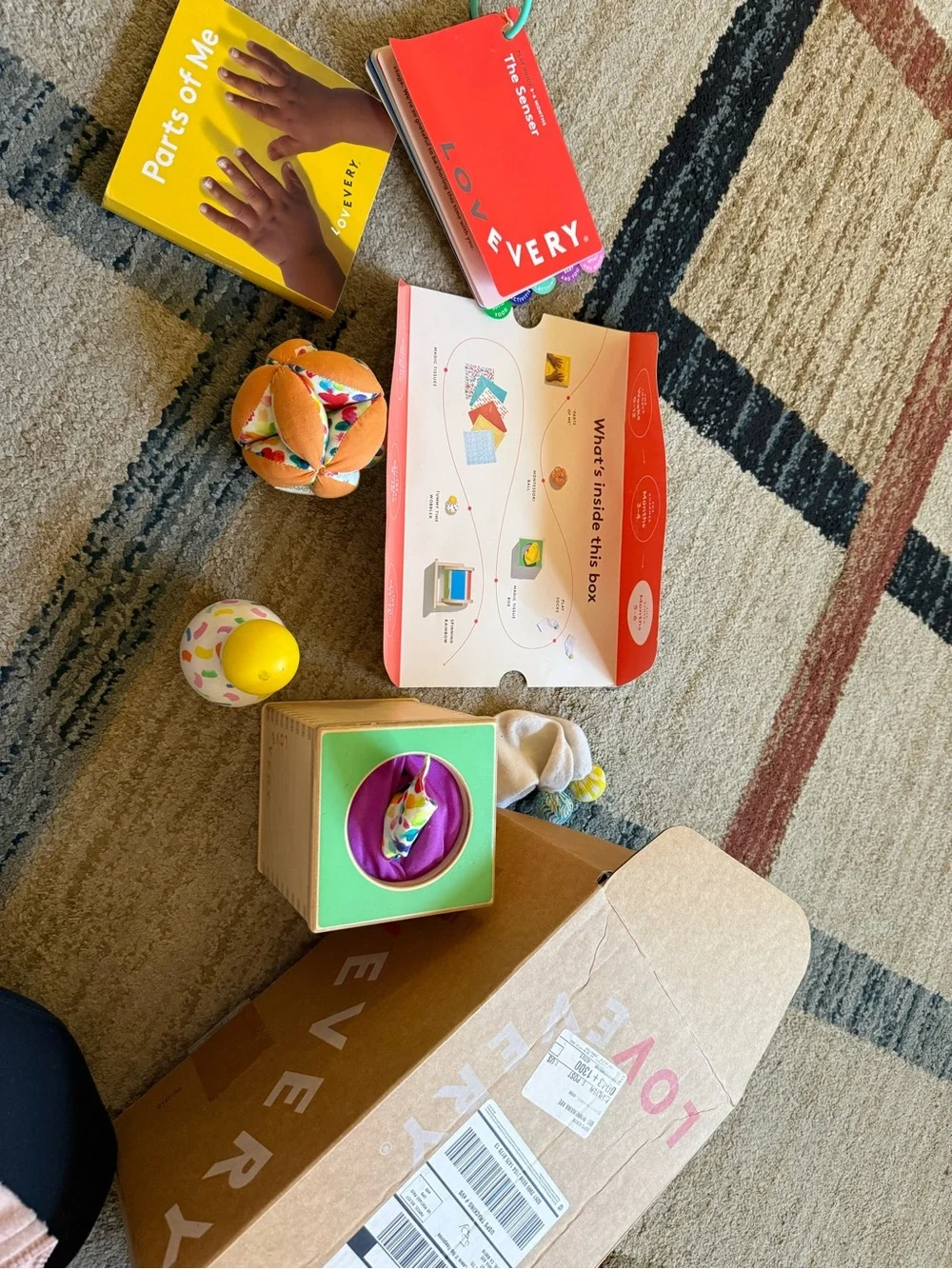 The Senser Baby Sensory Play Kit - Yellow/White